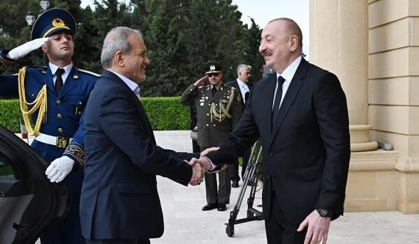Pezeşkian Əliyevə zəng etdi - Təcili 