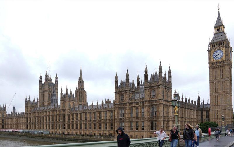 Ötən il Britaniyada isti havalara görə 1500-dən çox adam ölüb 