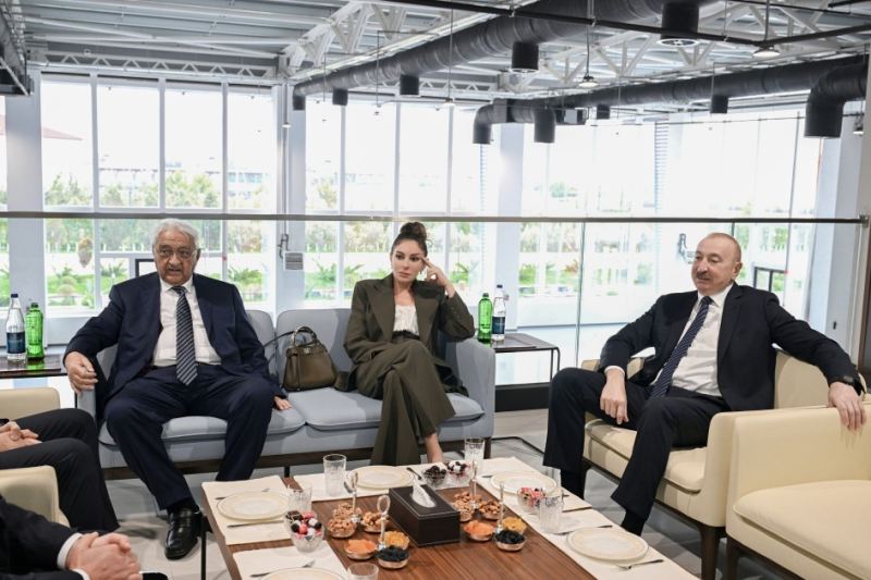 Prezident Milli Aviasiya Akademiyasında Beynəlxalq Təlim Mərkəzinin açılışında - FOTOLAR 