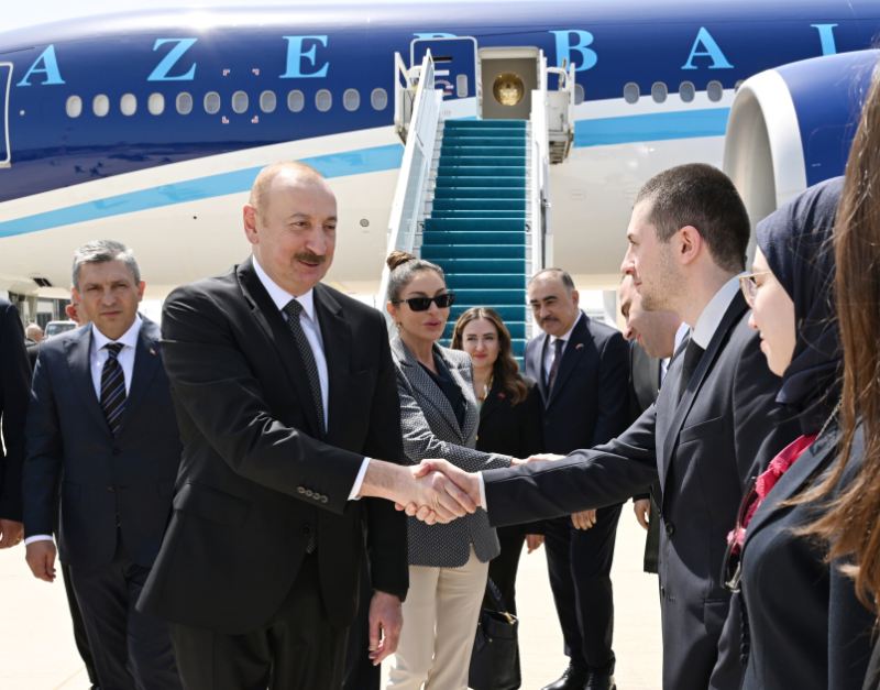 Prezident xanımı ilə Türkiyədədir - Fotolar 