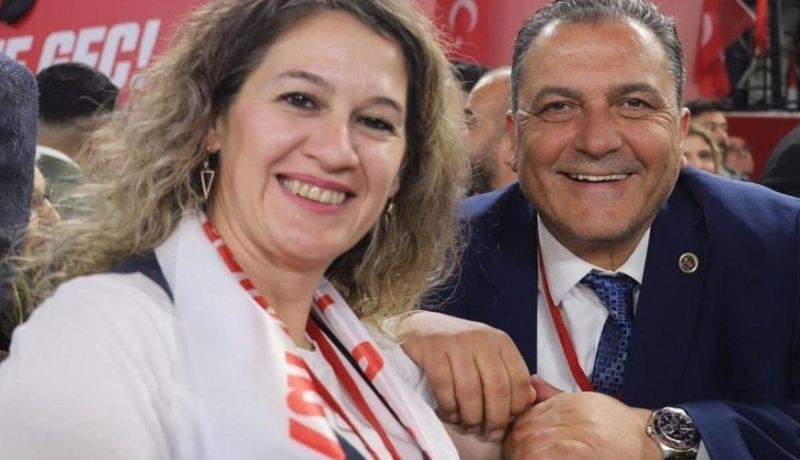 Türkiyədə bələdiyyə sədri və həyat yoldaşı SAXLANILDI 