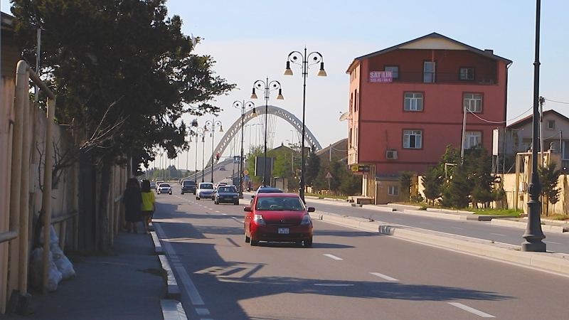 Bu qəsəbədə evlər sürətlə bahalaşır: Torpaq tapmaq çətinləşib... REPORTAJ, FOTOLAR