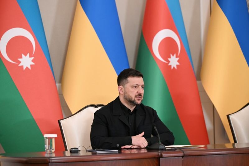Zelenski Rusiya ilə Ukrayna arasındakı danışıqların Azərbaycanda keçirilməsini təklif edib 