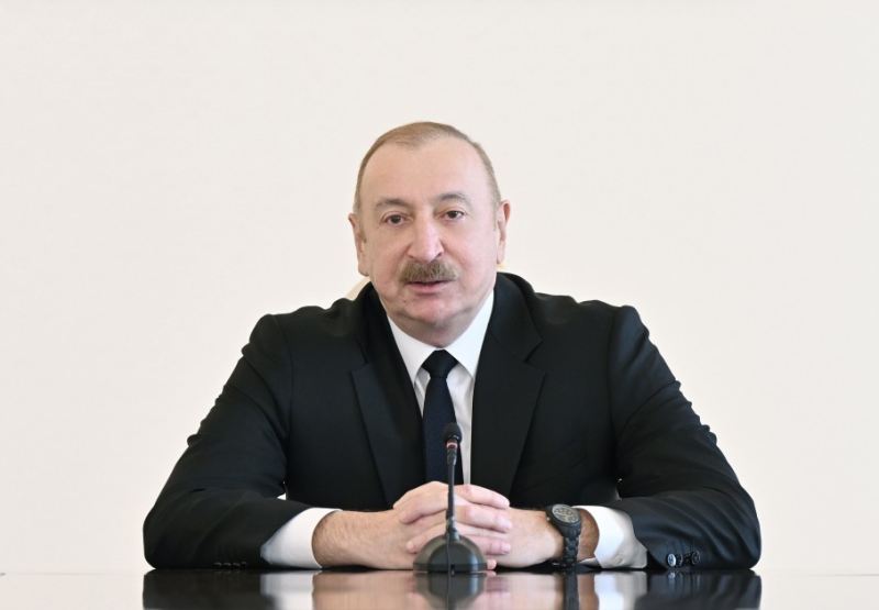 Prezident Yuriy Kamayevi “Şöhrət” ordeni ilə təltif etdi 