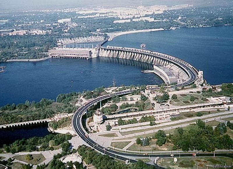 Rusiya Zaporojyeyə zərbə endirdi: ölənlər var 