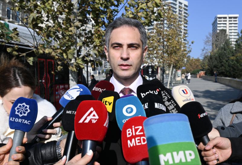AYNA: Metroda \"28 May-Nizami\" xəttində hərəkətin dayanması ilə bağlı 20 marşruta əlavə 100-ə yaxın avtobus cəlb olunub