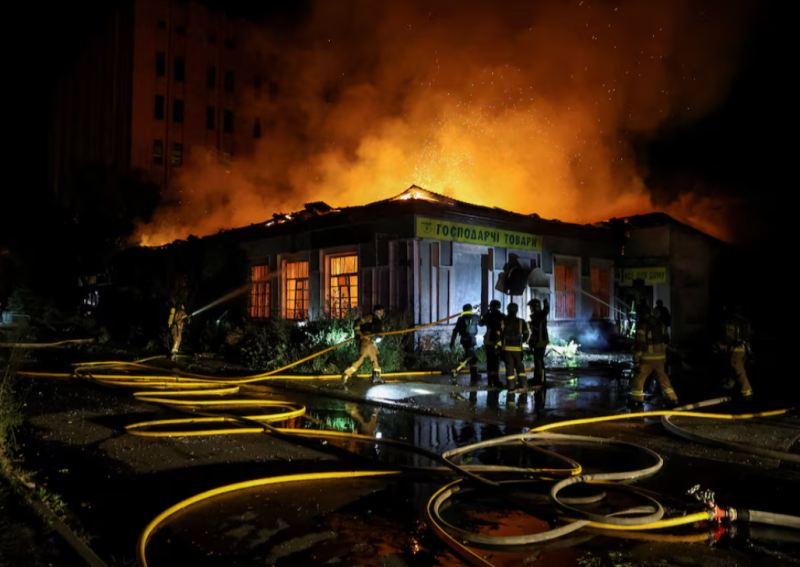 Kiyevə raket hücumu: 12 nəfər ölüb, 30-dan çox yaralı var