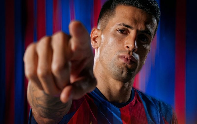 “Barselona” Joao Kanselunu transfer etdi 