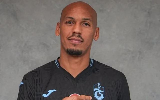 Tanınmış futbolçu “Trabzonspor”a keçdi 