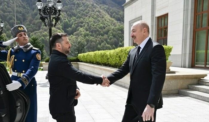 Zelenski İlham Əliyevə təşəkkür etdi 