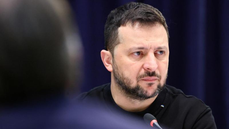 Zelenski: Rusiya Poltava, Sumı və Xersonda kritik infrastrukturu vurub