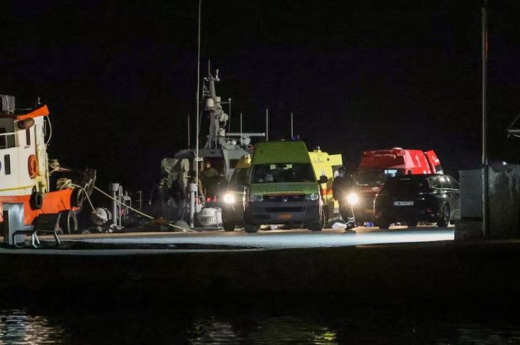 Yunanıstanda miqrant qayığı gəmi ilə toqquşdu: 15 nəfər öldü 