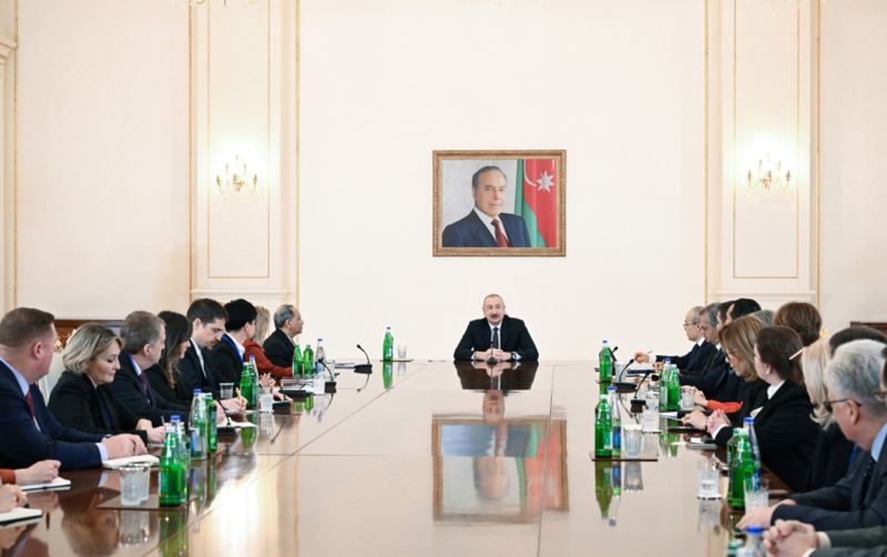 Prezident bu şirkətlərin rəhbərlərini qəbul etdi - Fotolar 