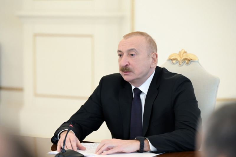 “Nazirliklərdə bu sahədə yeni müavin ayrılsın” - Prezident 
