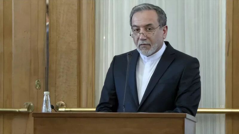 Abbas Əraqçi: İran yeni nüvə sazişi üzərində işləyir 