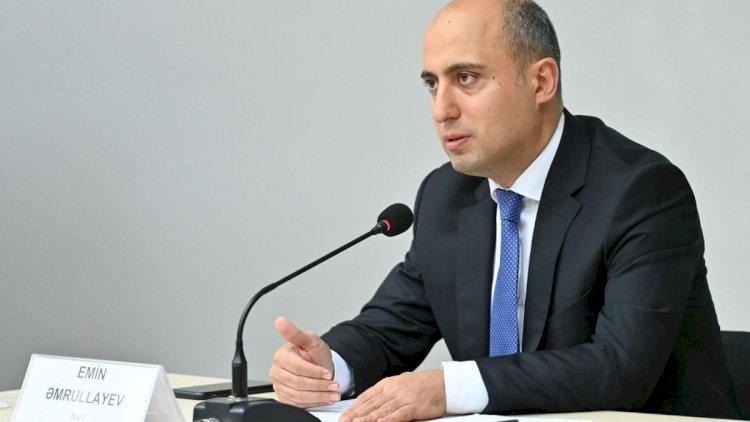 Nazir direktoru işdən çıxardı - FOTO 