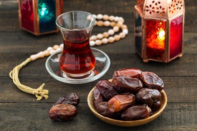 Ramazan ayının ilk gününün duası - İmsak və iftar vaxtı 