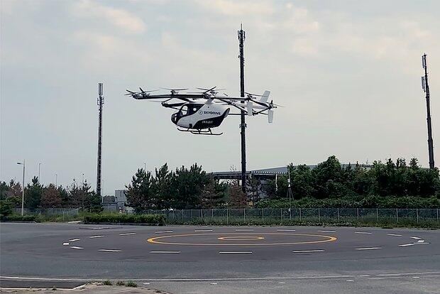 Yaponiyada uçan taksilər sınaqdan keçirilir 