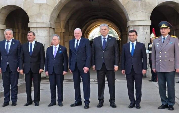 Londonda 5+1 formatı: Böyük Britaniya Mərkəzi Asiyada təsirini artırır