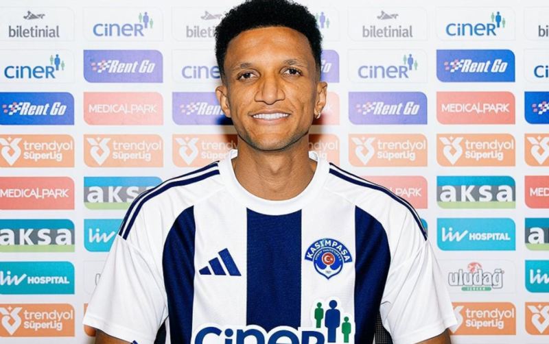 Bu klub “Fənərbaxça”nın daha bir futbolçusunu transfer etdi 