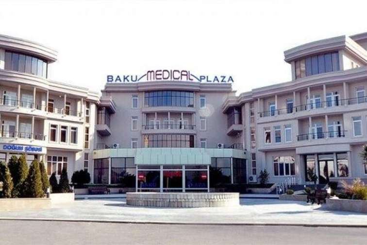 “Baku Medical Plaza”da yanğın oldu 