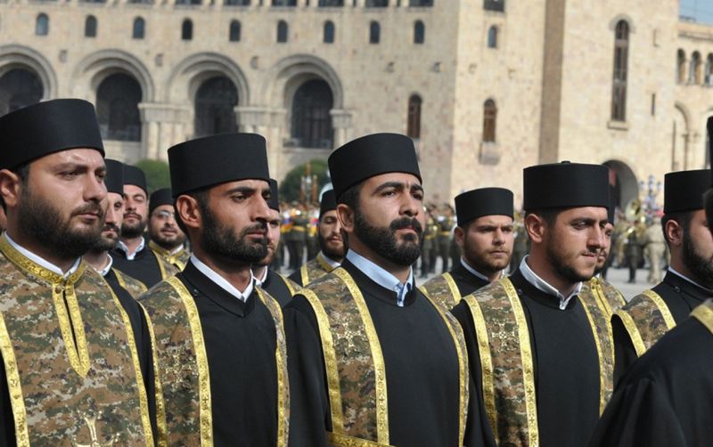 Ermənistan ordusunda bu qurum fəaliyyətini dayandırdı 