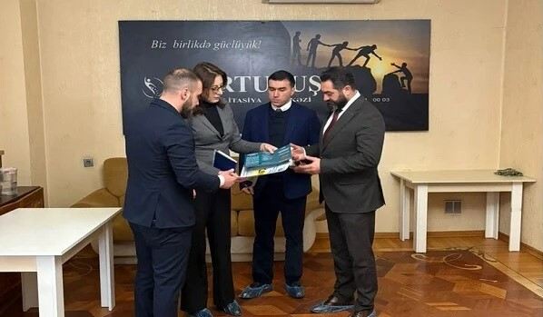 \"Qurtuluş\"da saxlanılanlar ailələrinə qaytarıldı 