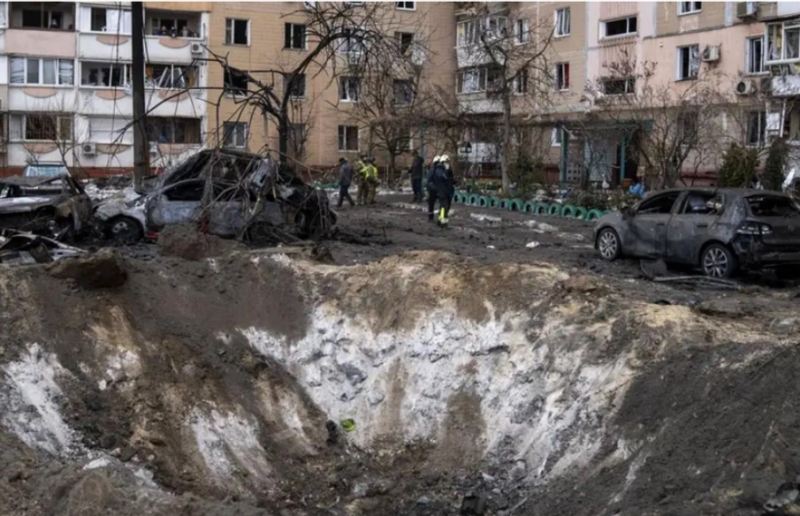 Rusiya ordusu Zaporojyeyə yüzlərlə zərbə endirib:  Yaralılar var 