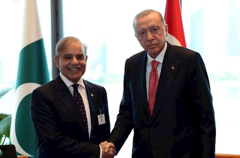 Pakistanın Baş naziri Şahbaz Şərif Türkiyədə səfərdədir. 