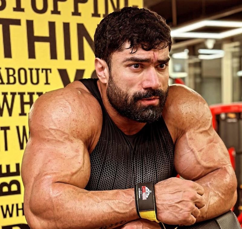 Xanəndə Pərviz dünya çempionu oldu - FOTO