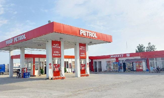 \"Yusif Petrol\"un sahibinin oğlu arvadı ilə mesajlarına görə qonşusunu öldürüb 