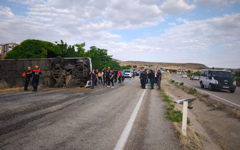 Türkiyədə sərnişin avtobusu aşdı - 41 yaralı 