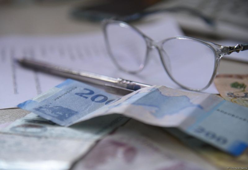 20 manatlıq dövlət rüsumu ləğv edilir 