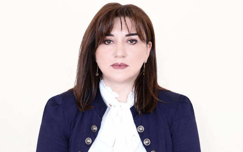 44 yaşlı müəllim vəfat etdi 