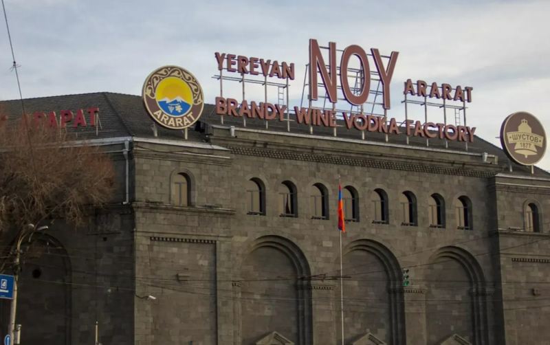 İrəvanda “Ararat”ın direktoru saxlanıldı 