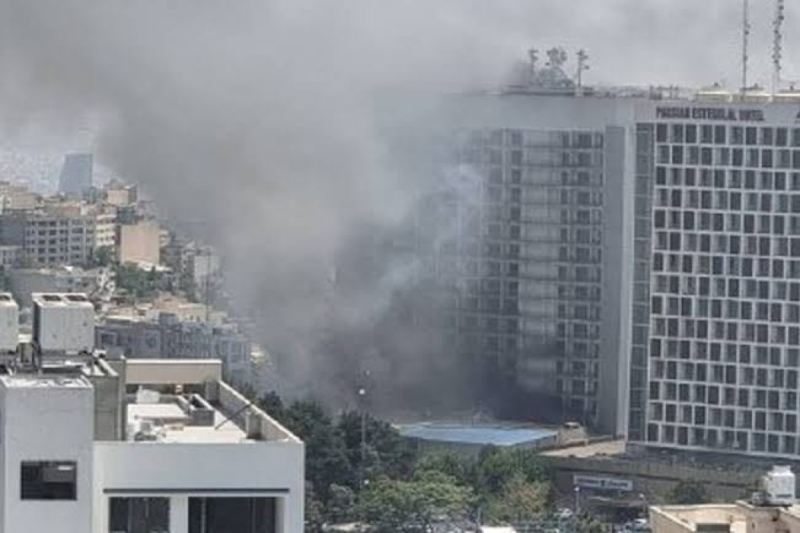 Tehranın İstiqlal hotelində yanğın - 7 nəfər tüstüdən zəhərləndi 