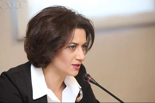 Paşinyanın arvadı müraciət yaydı: Həyatım təhlükədədir! 