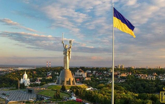 Azərbaycanlıların olduğu gəmiyə DRON HÜCUMU EDİLDİ - FOTO 