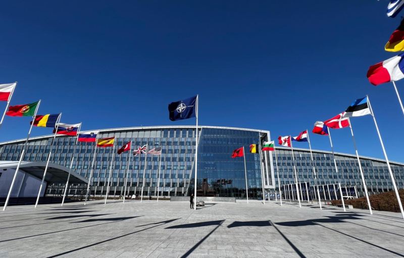 NATO Ukraynaya 70 milyard avroluq hərbi yardım edəcək 