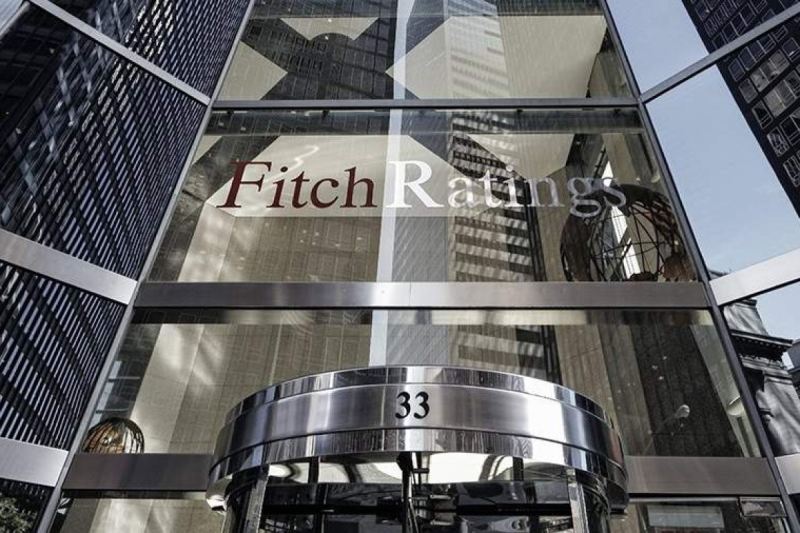 \"Fitch\" neftin qiyməti ilə bağlı proqnozunu kəskin artırıb 
