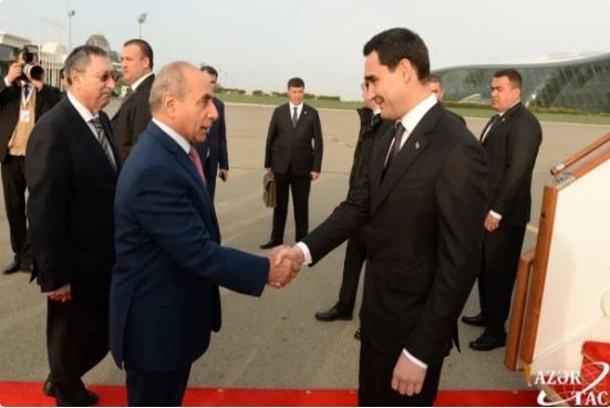 Berdiməhəmmədov Azərbaycana səfərə gəlib 