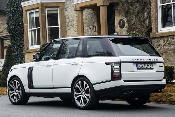 Bakıda \"Rənc Rover\" ağır qəza törətdi: ölən var 