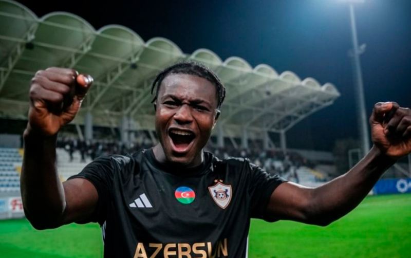 “Napoli” və “Ayntraxt” “Qarabağ”ın legionerini istəyir 
