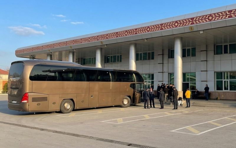 Naxçıvan-İğdır reysi 450 sərnişini ödənişsiz dayışıyıb - Fotolar 