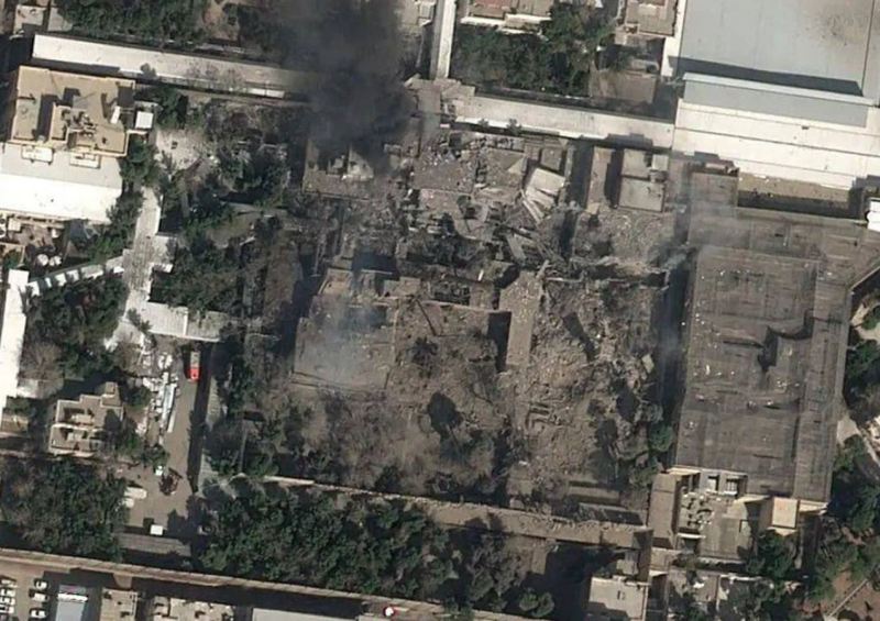 İsrail Xameneinin bunkerini məhv edib 