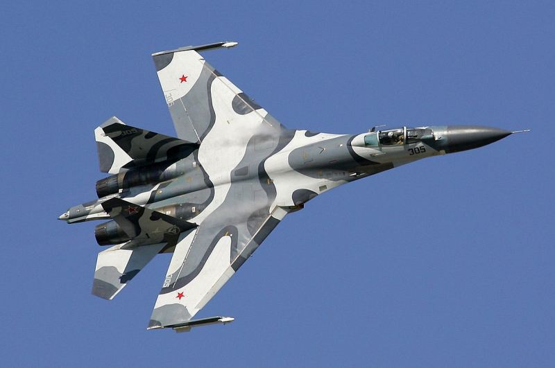 Rusiya \"Ukrayna Qəhrəmanı\"nın idarə etdiyi Su-27 qırıcısını vurub 
