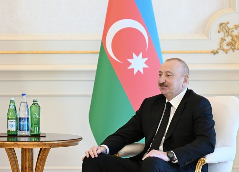 İlham Əliyev: Azərbaycan və Ermənistan sülhə təkcə kağız üzərində nail olmayıb, o realdır 