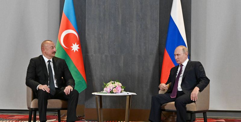 Putin İlham Əliyevə zəng etdi 