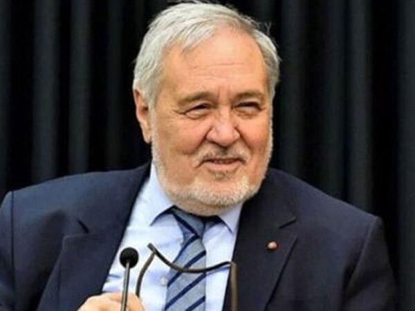 İlber Ortaylının vəsiyyəti yerinə yetirildi 