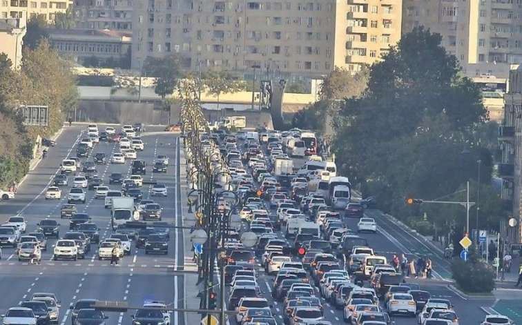 Bu yollarda tıxac var - Siyahı 